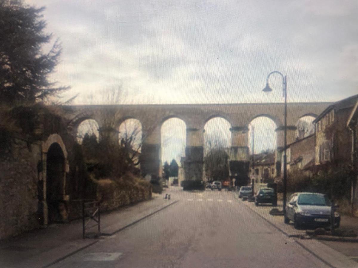 Metz-Sud - Appartement 120 M2 Dans Maison Du XVIII - Jouy Aux Arches Entre Nancy Et Luxembourg - Proximite Toutes Commodites ภายนอก รูปภาพ